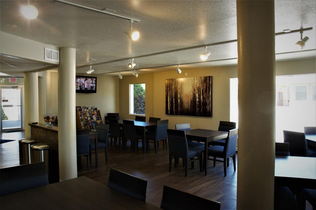 Days By Wyndham Hotel 3*